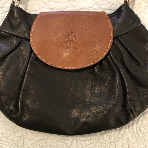 Italian black and brown leather crossbody saddle bag purse. - Picture 3 of 10